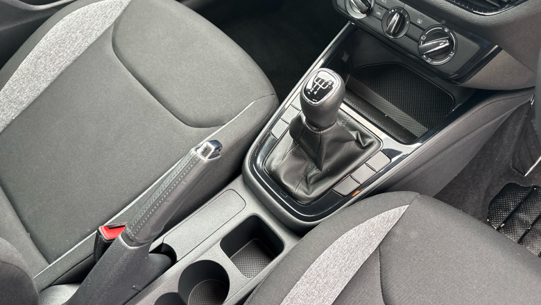 Skoda Fabia 1.0 MPI 80 SE Comfort 5dr Petrol Hatchback